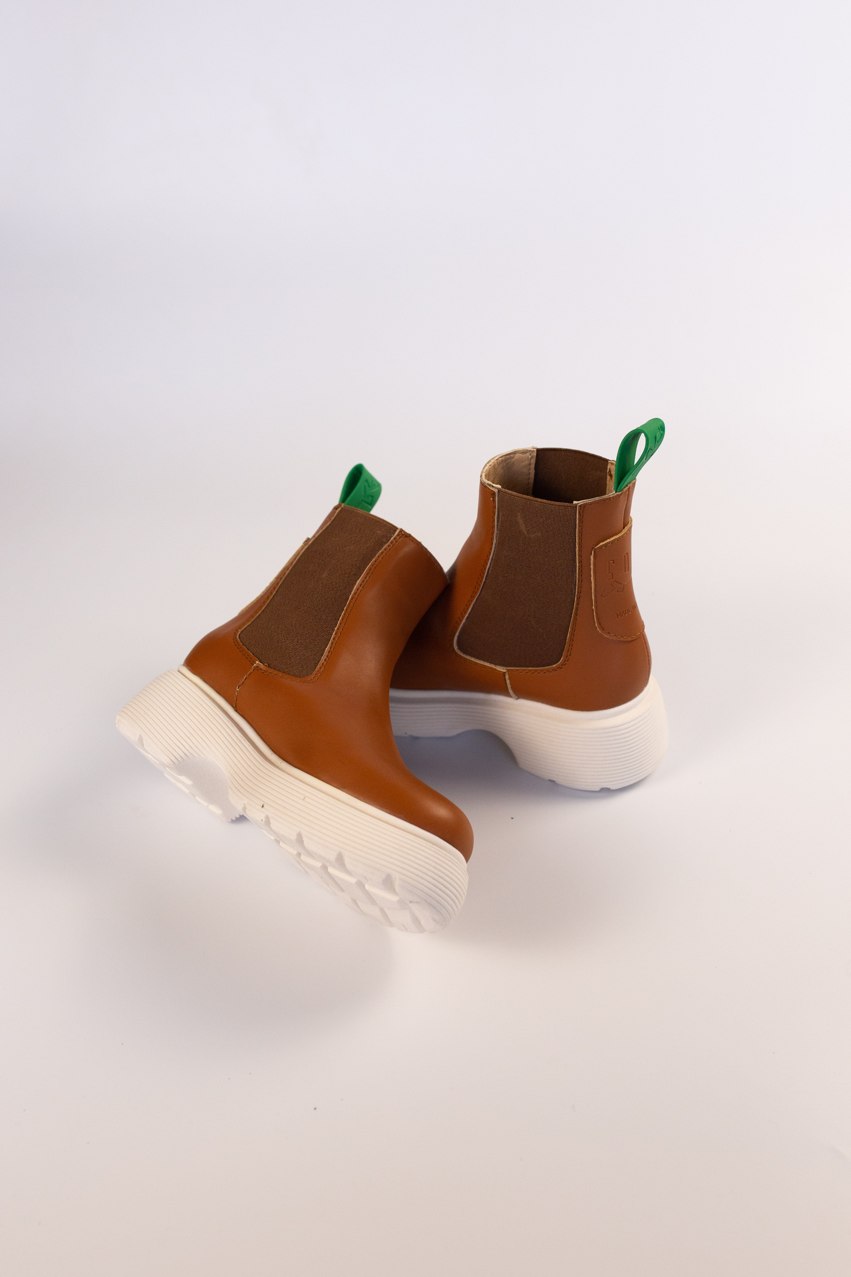 Luna Boots (Tan)