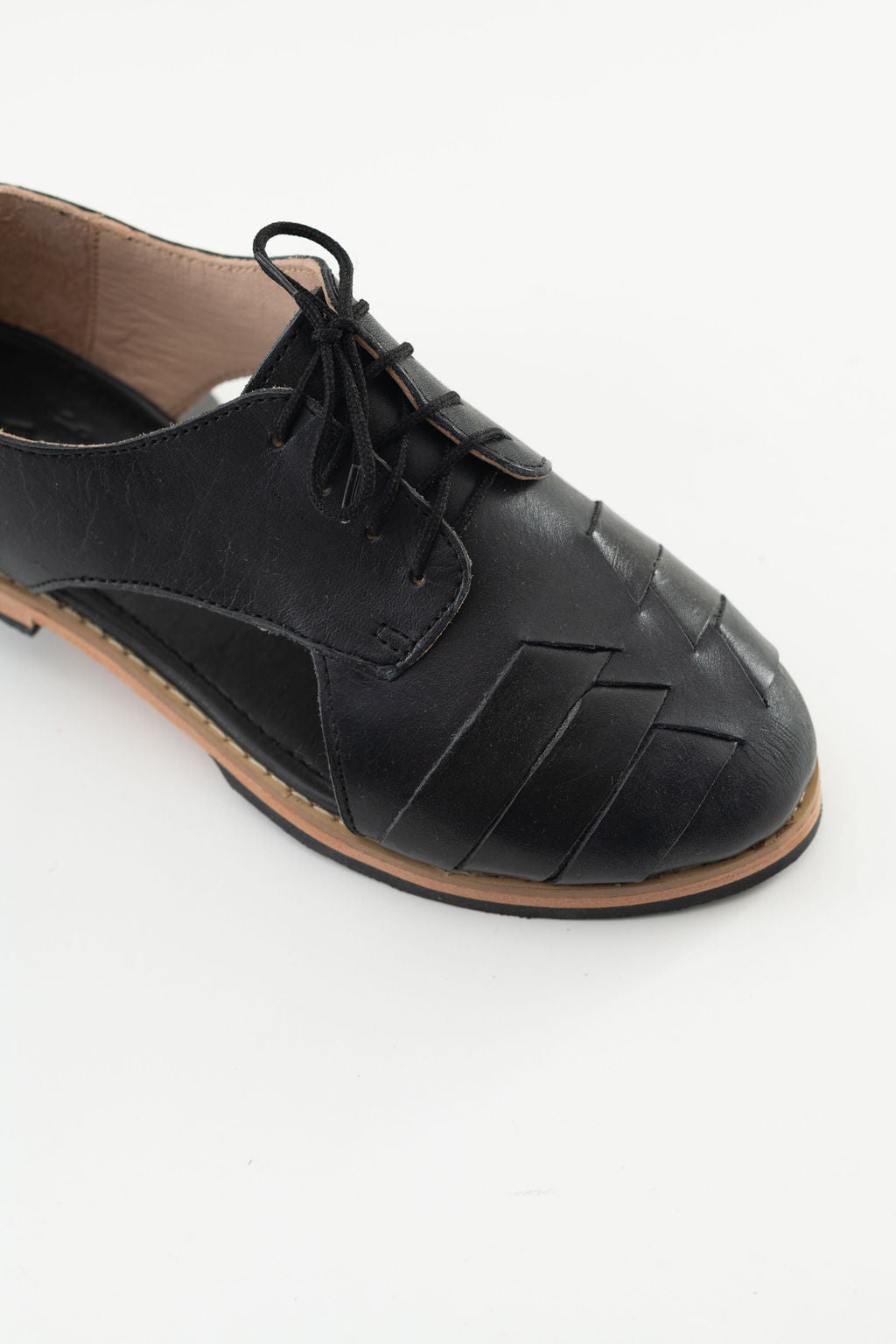 Noemi (Black)