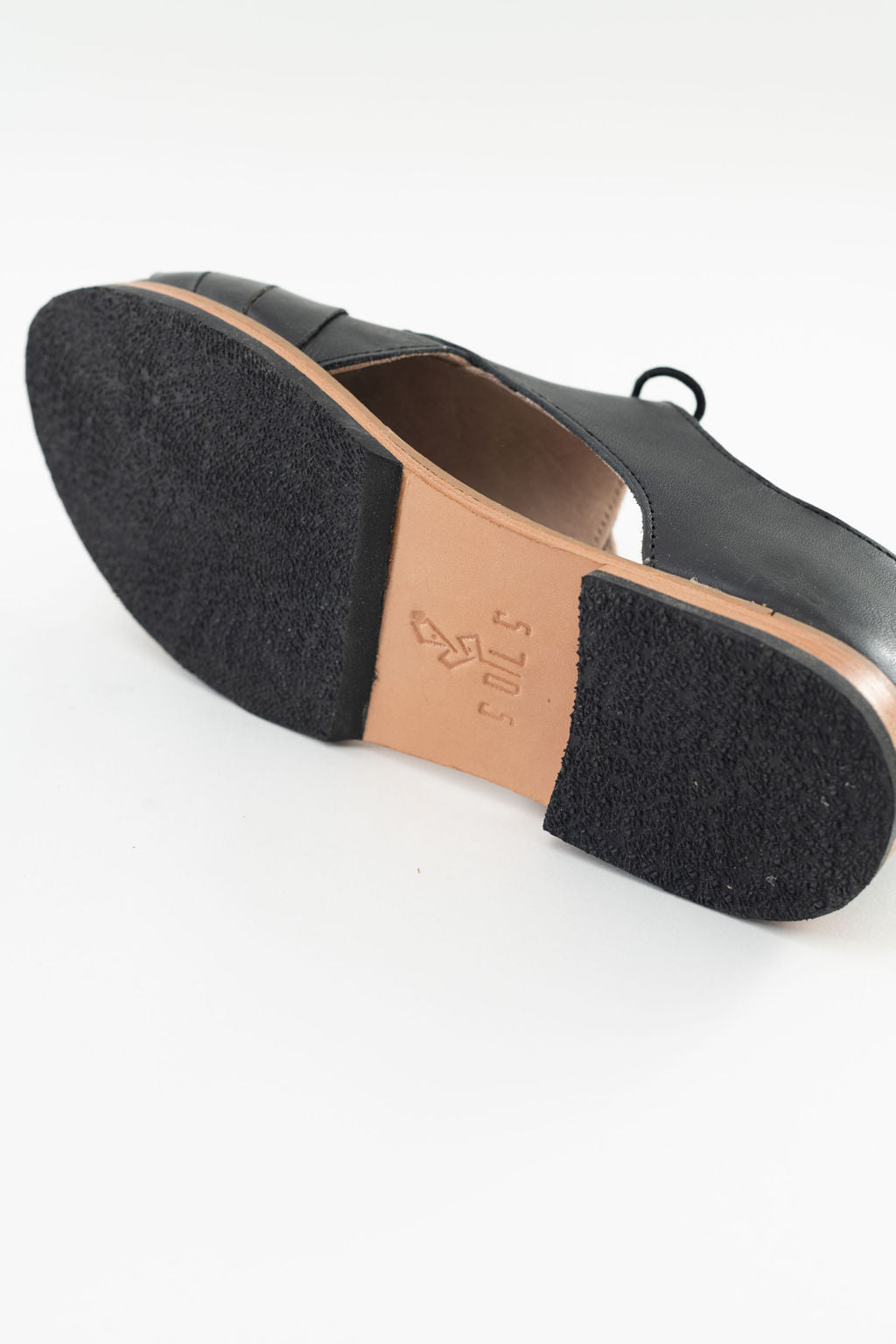 Noemi (Black)