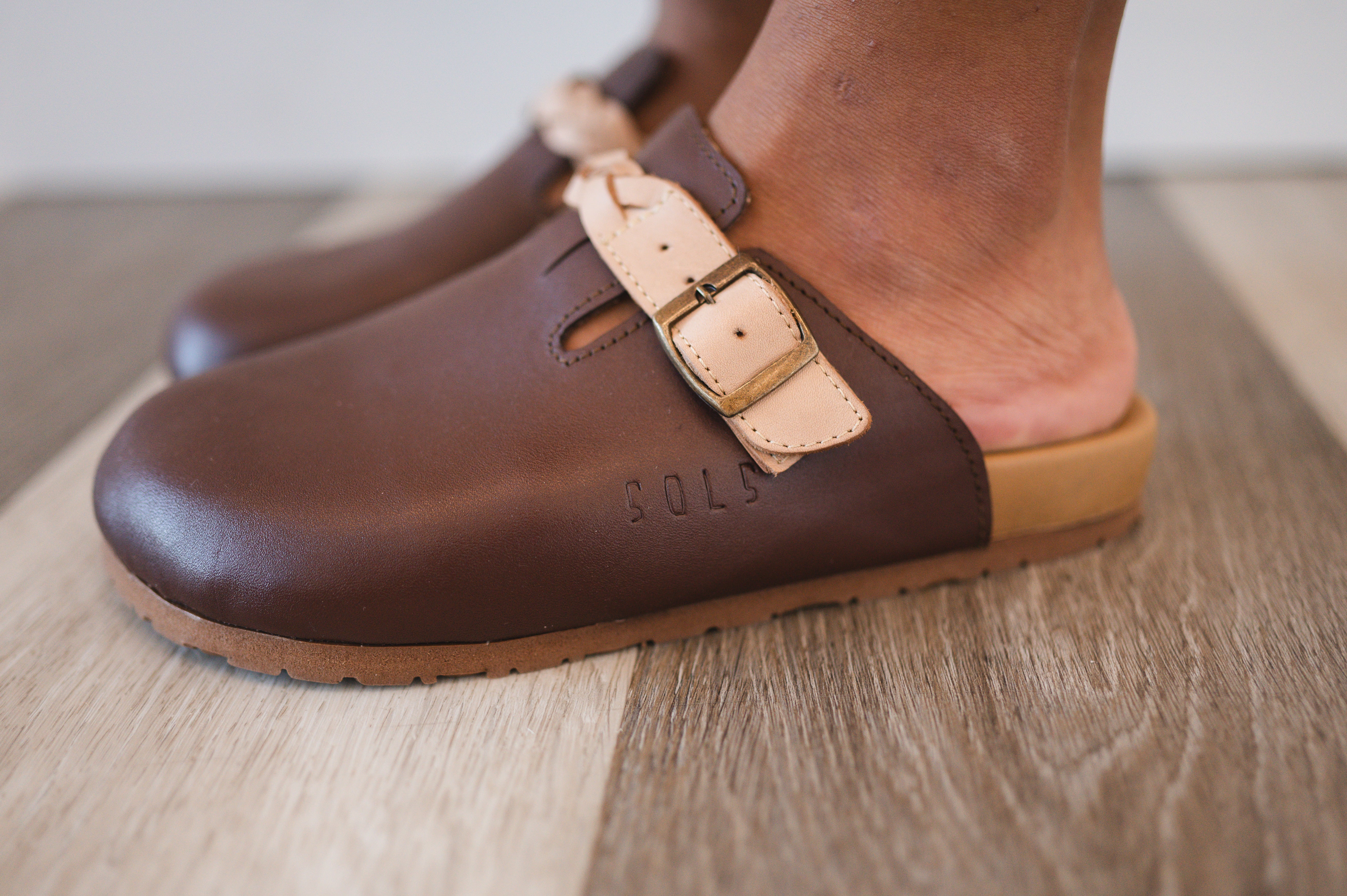 Grace - Chocolate Brown Leather Slide