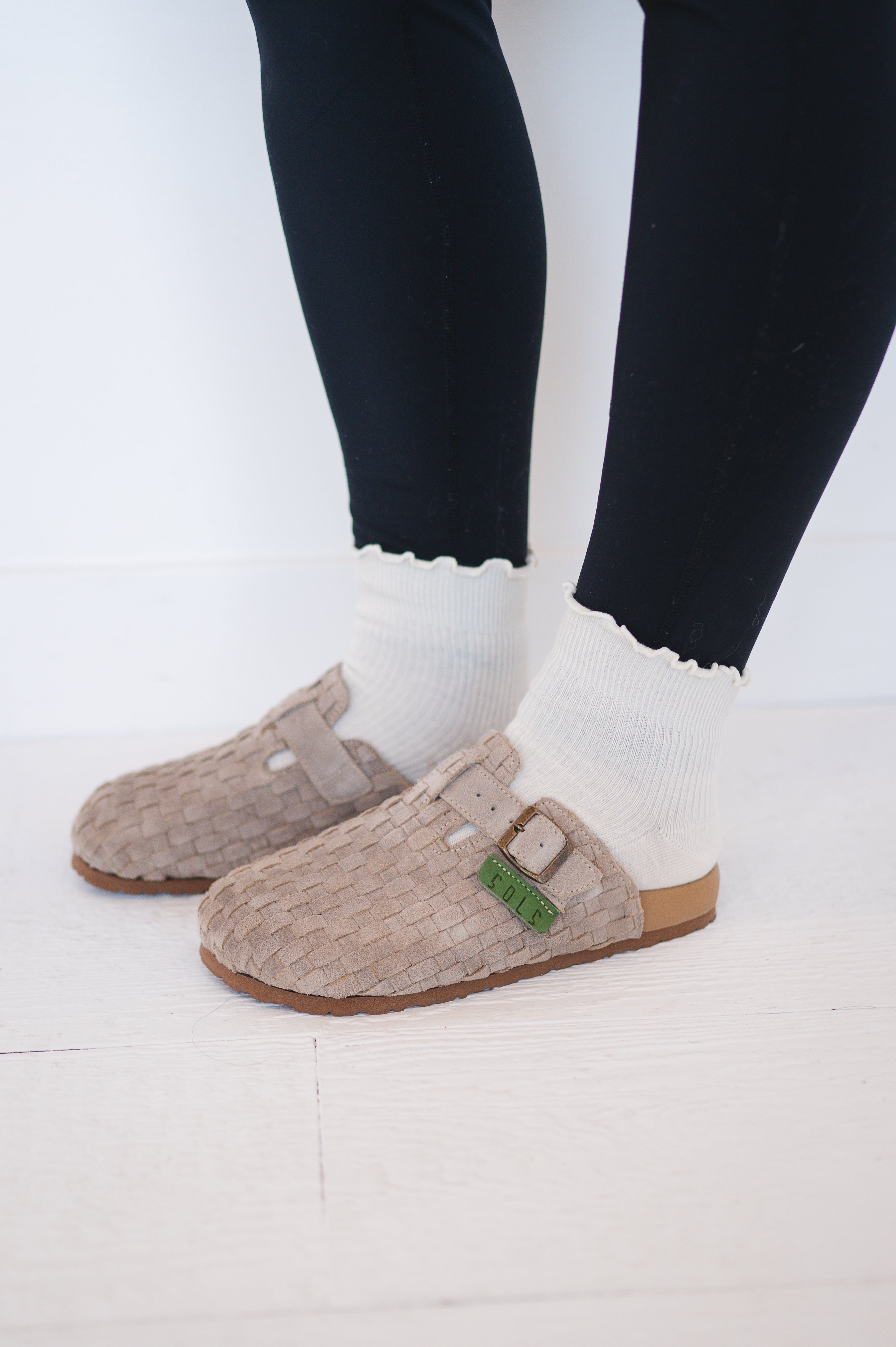 Megan - Grey Skies (full woven slide)