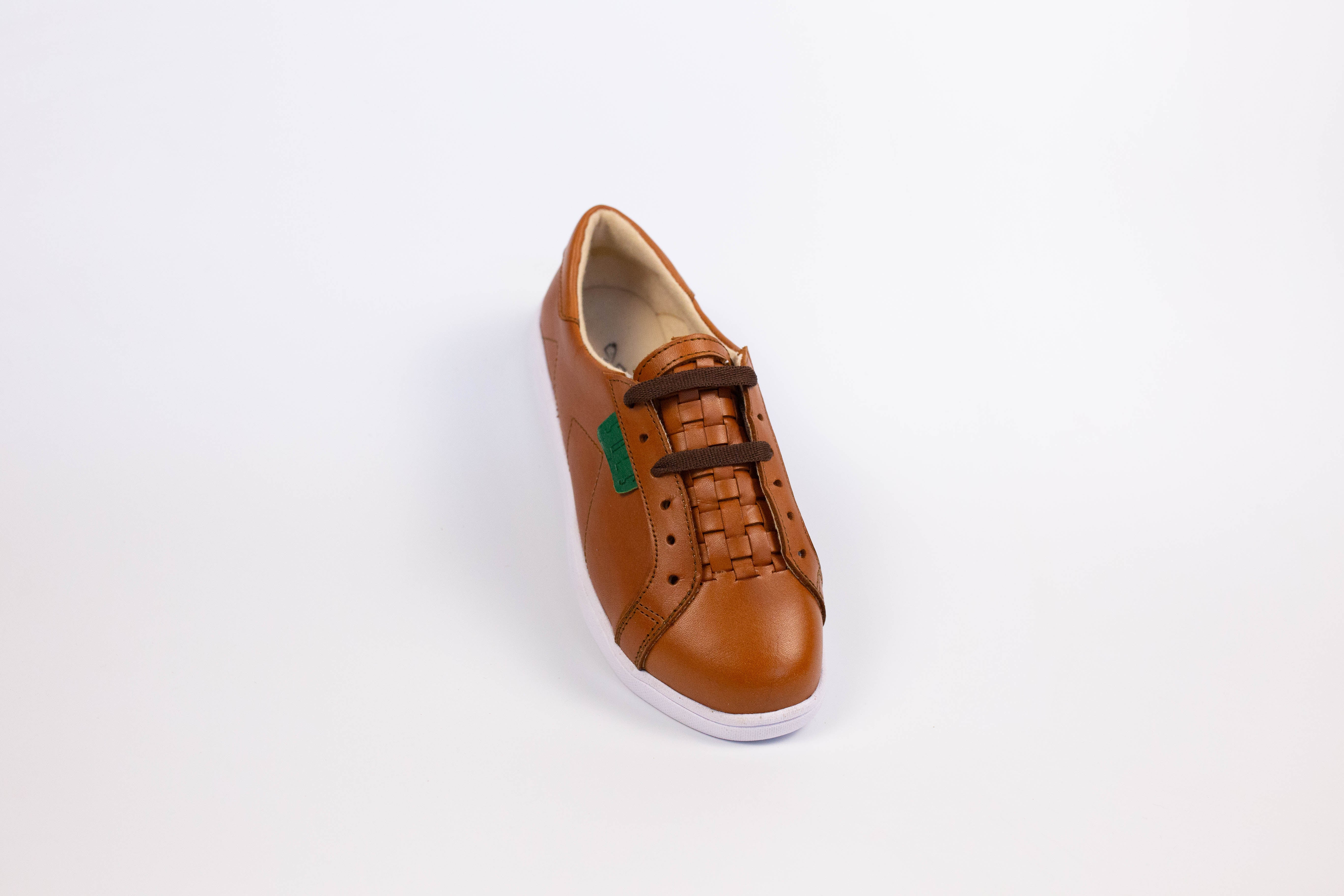 Bety Tennis Shoes (Brown)